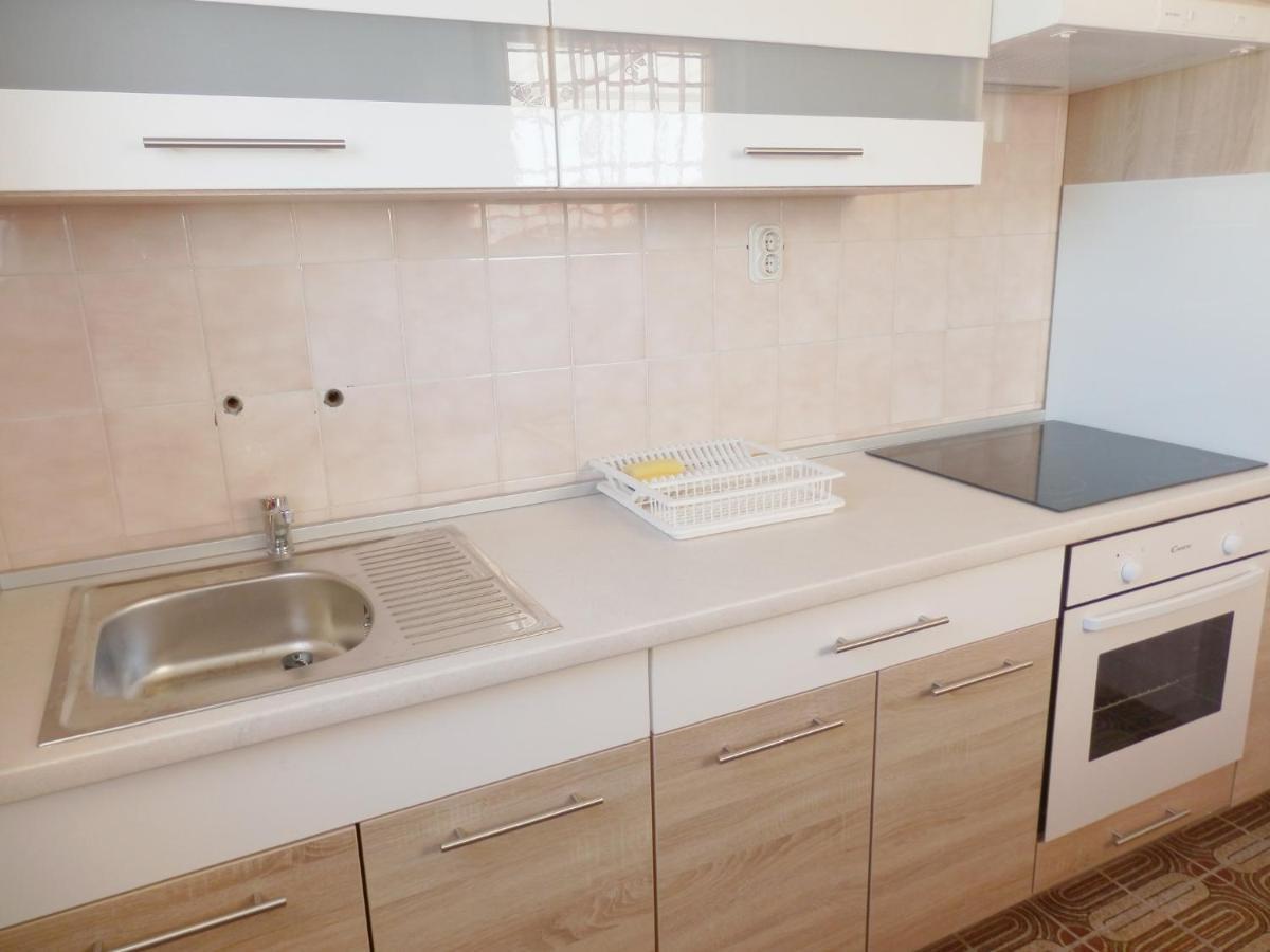 Ljubica Apartment *